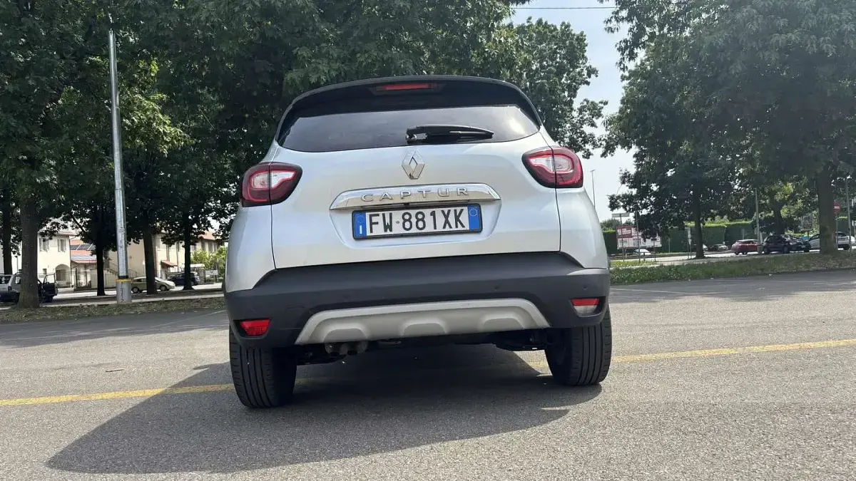 Usata Renault Captur 131 CV (96 kW) 2019 SUV