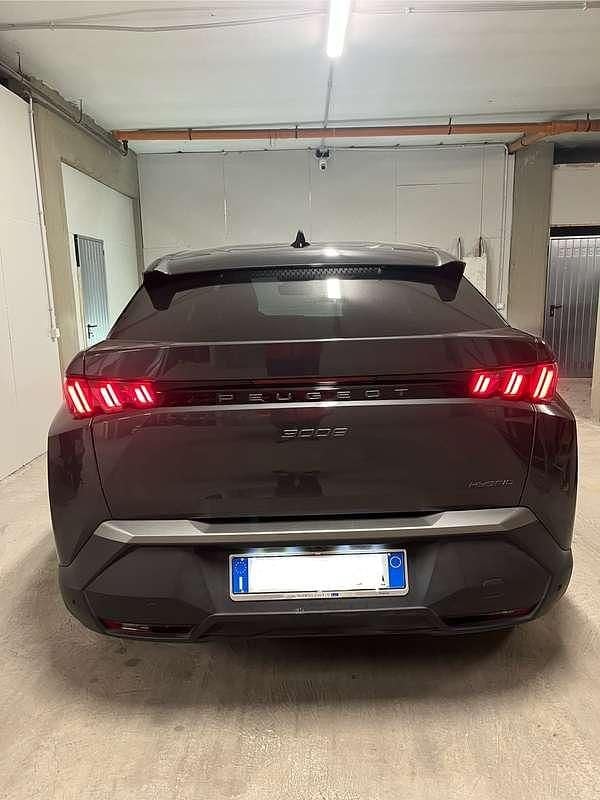 Usata Peugeot 3008 Allure 136 CV (100 kW) 2024 SUV