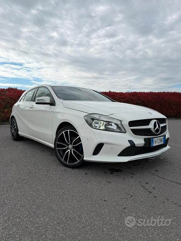 Usata Mercedes A180 Executive 109 CV (80 kW) 2017 Bianco Berlina