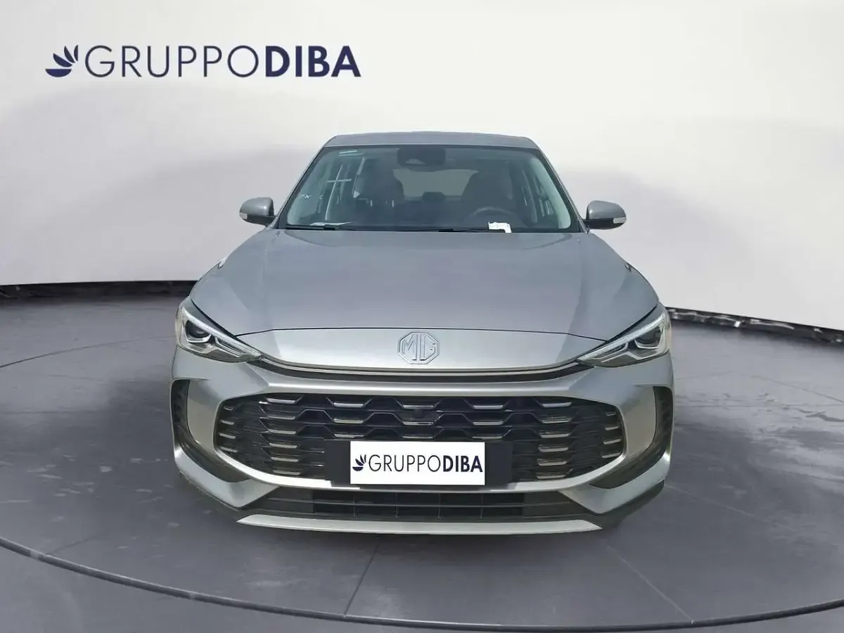 Nuova MG ZS 116 CV (85 kW) 2026 Argento SUV