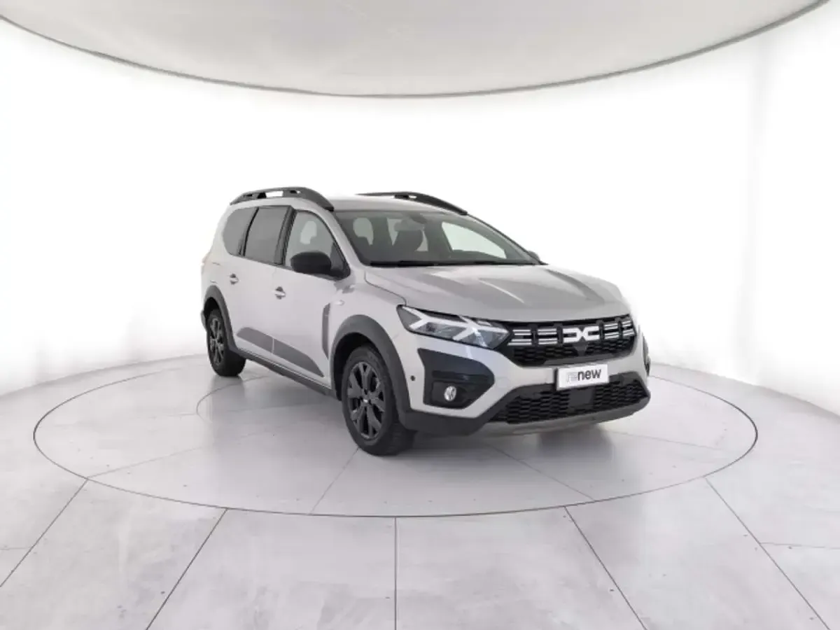 Usata Dacia Jogger Extreme 101 CV (74 kW) 2023 Argento met. Monovolume