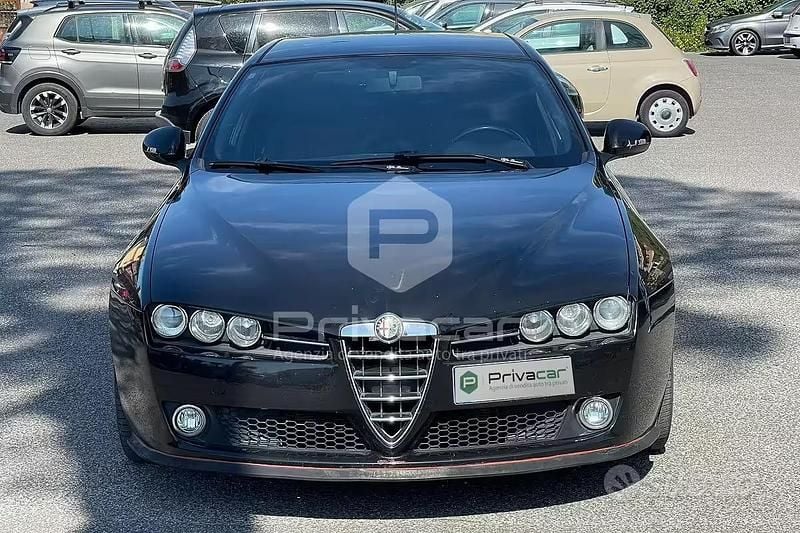 Usata Alfa Romeo 159 Distinctive 260 CV (191 kW) 2010 Nero Station wagon