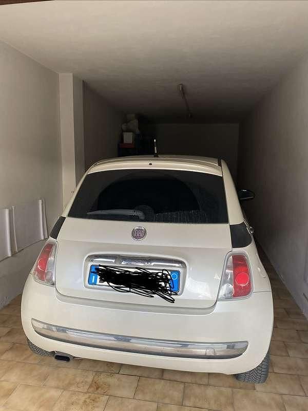 Usata Fiat 500 Lounge 69 CV (50 kW) 2008 Bianco Utilitaria