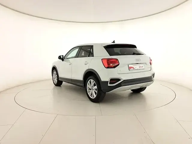 Usata Audi Q2 Advanced 150 CV (110 kW) 2025 Bianco ghiacciaio metallizzato SUV