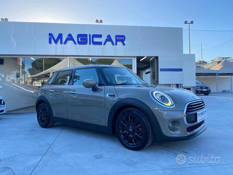Grigio(met.) Usata 2019 Mini ONE Due volumi | 18.500 € (Cara) - Immagine 1/4