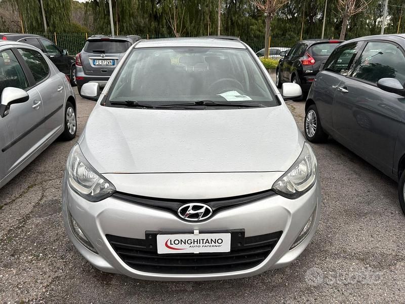 Usata Hyundai ix20 Classic 77 CV (56 kW) 2014 Grigio Utilitaria