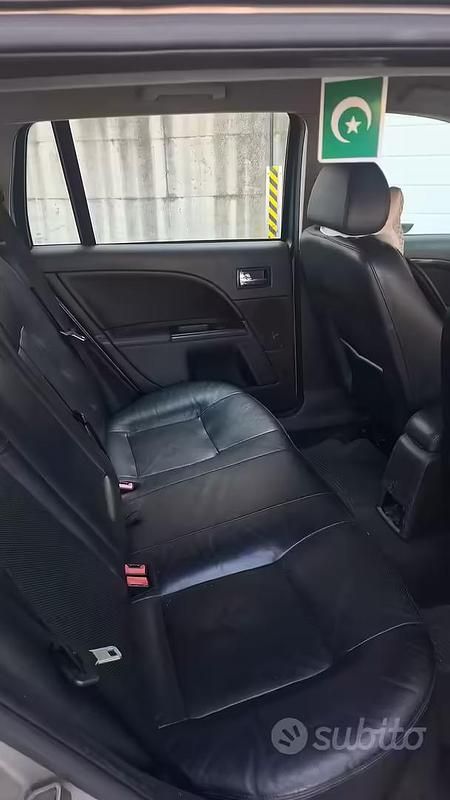 Usata Ford Mondeo 131 CV (96 kW) 2003 Grigio Station wagon