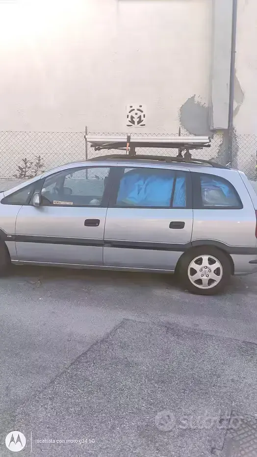Usata Opel Zafira 116 CV (85 kW) 2000 Monovolume