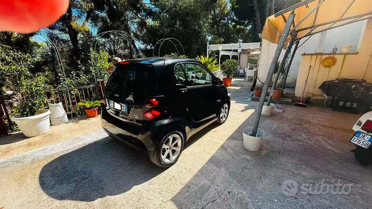 Usata Smart ForTwo Coupé 71 CV (52 kW) 2010 Nero Coupé