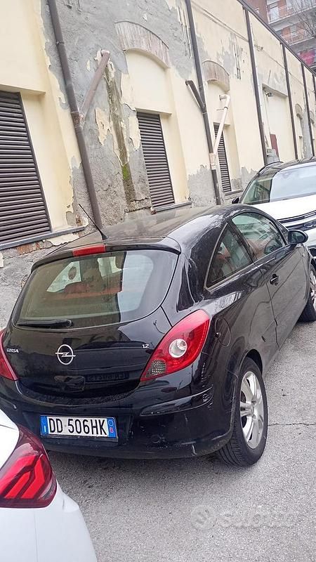 Usata Opel Corsa 2006 Nero Utilitaria
