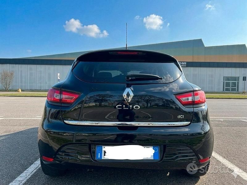 Usata Renault Clio IV 90 CV (66 kW) 2015 Nero Utilitaria