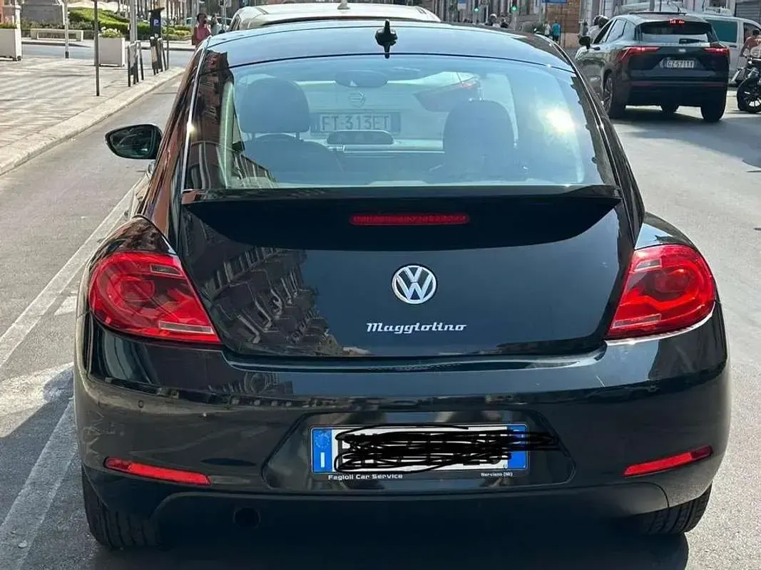 Usata VW Beetle 162 CV (119 kW) 2012 Nero Utilitaria