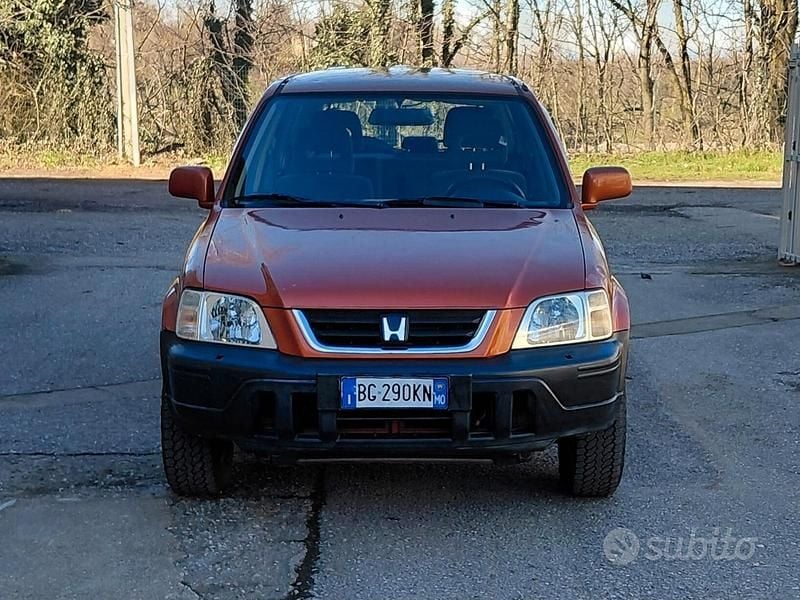 Usata Honda CR-V 147 CV (108 kW) 1999 Arancione SUV