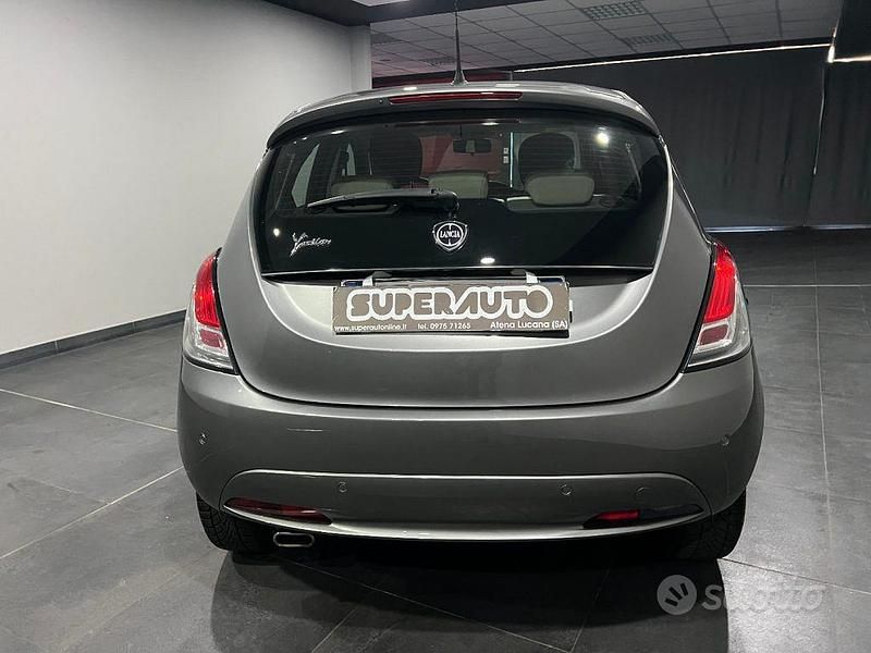 Usata Lancia Ypsilon S 95 CV (69 kW) 2017 Grigio Utilitaria