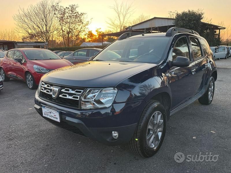 Blu Usata 2017 Dacia Duster Lauréate Station wagon | 8200 € (Buon prezzo) - Immagine 1/4