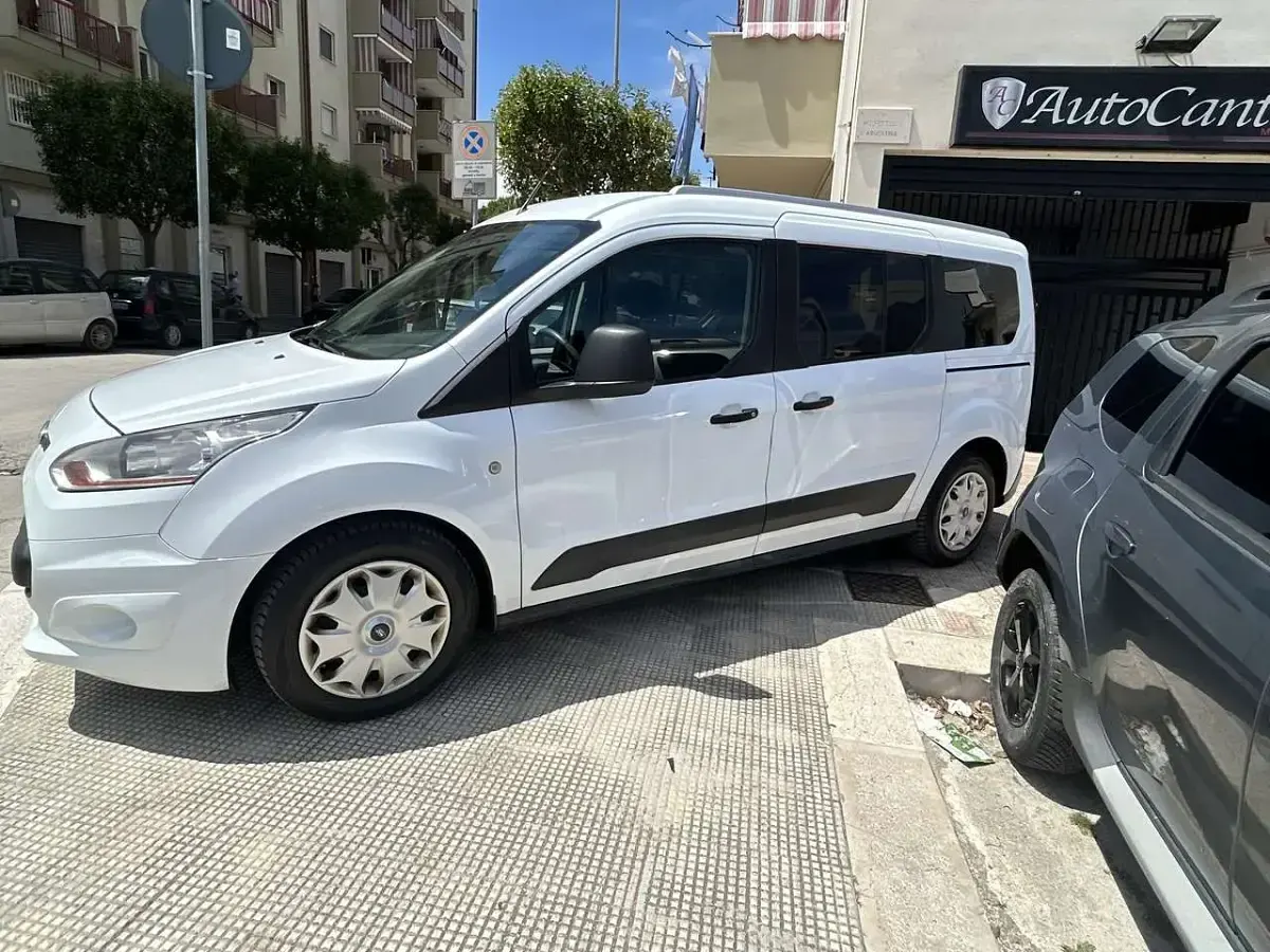 Usata Ford Transit Connect 95 CV (69 kW) 2015 Bianco Monovolume