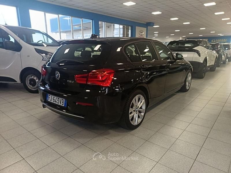 Usata BMW 116 Efficient Dynamics 116 CV (85 kW) 2017 Grigio Utilitaria