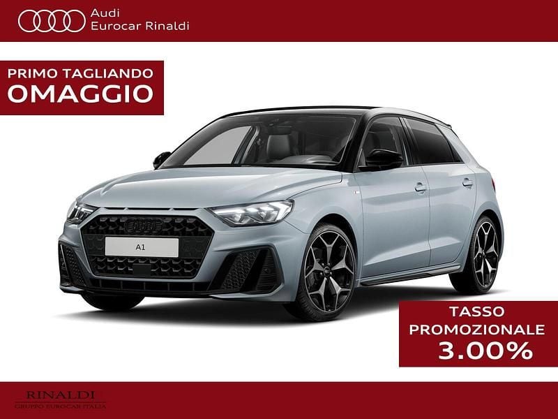 Nuova Audi A1 Sportback Comfort 116 CV (85 kW) 2026 Rosso progressivo metallizzato nero mito Utilitaria