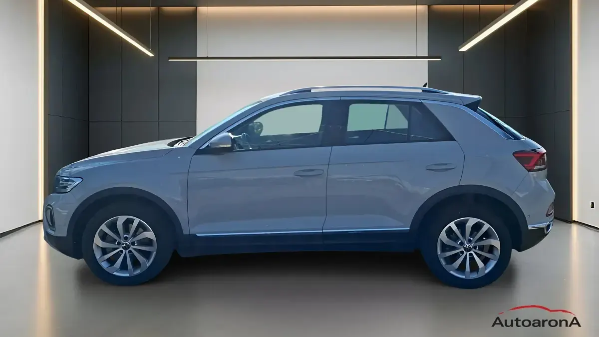 Usata VW T-Roc Style 150 CV (110 kW) 2023 Ascot grey SUV