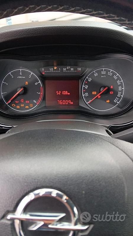 Usata Opel Corsa 2019 Blu Utilitaria