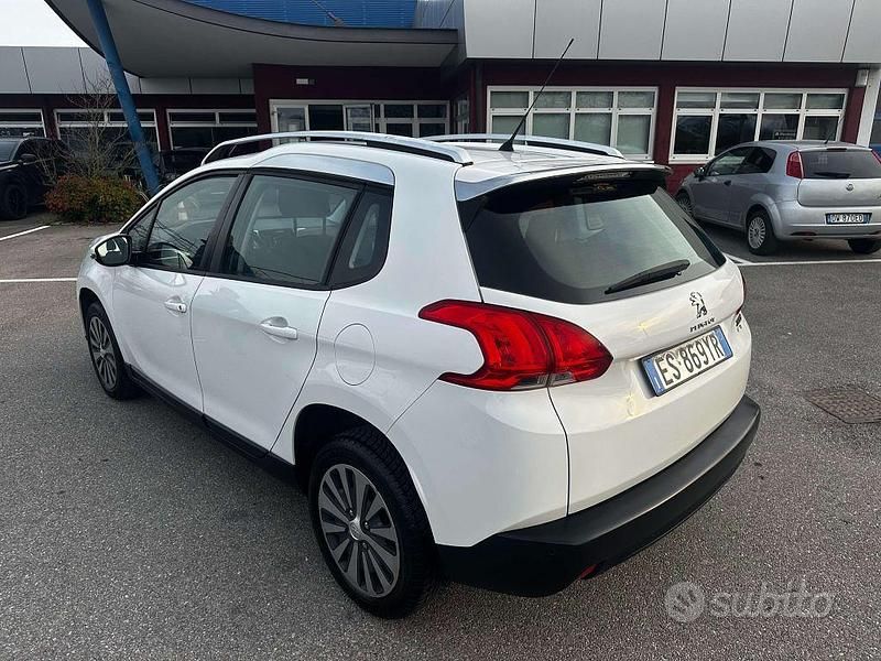 Usata Peugeot 2008 Active 92 CV (67 kW) 2013 Bianco SUV