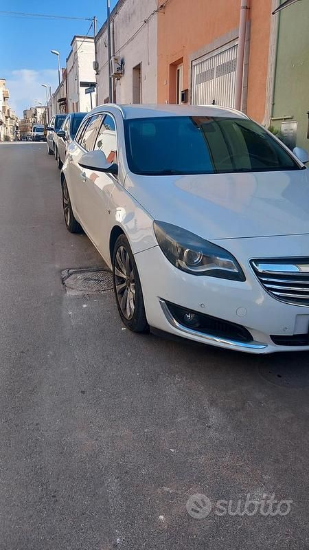 Usata Opel Insignia 170 CV (125 kW) 2014 Station wagon