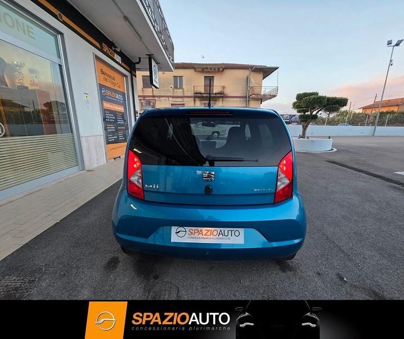 Usata Seat Mii Style 67 CV (49 kW) 2019 Blu Utilitaria