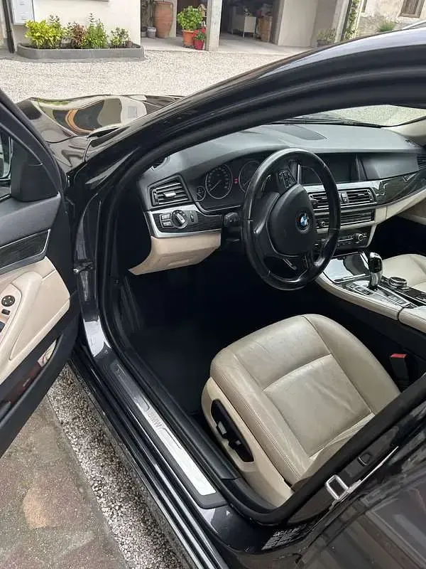 Usata BMW 520 Luxury Line 190 CV (139 kW) 2014 Station wagon