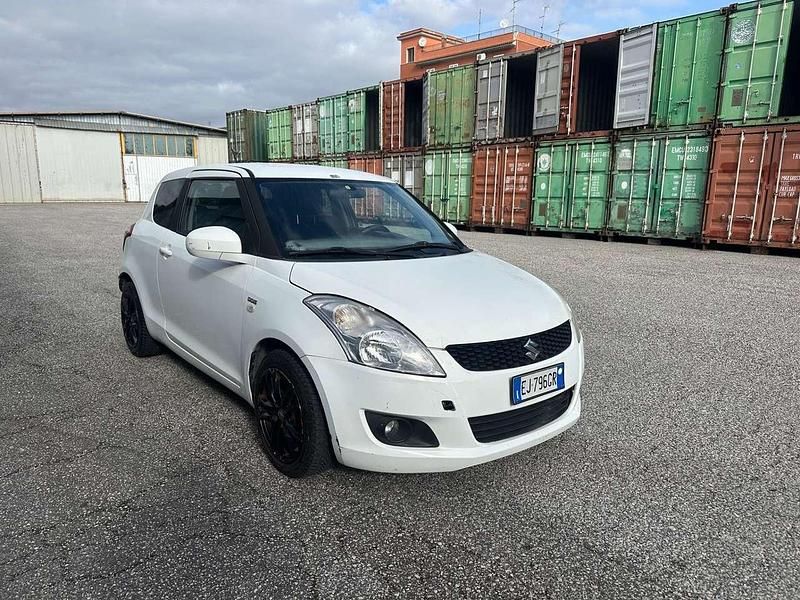 Usata Suzuki Swift GL 75 CV (55 kW) 2012 Bianco Berlina