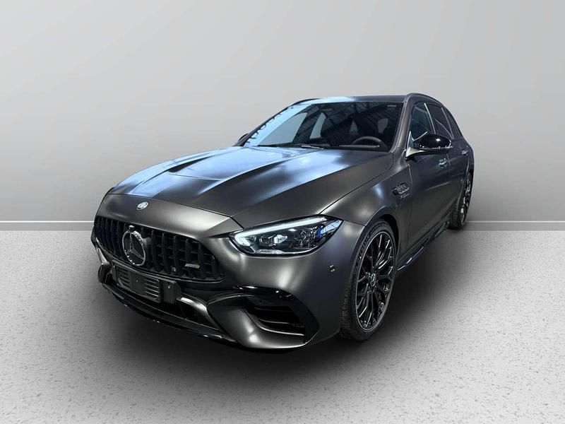 Nuova Mercedes C63 AMG Premium 680 CV (500 kW) 2026 Grigio grafite magno Station wagon