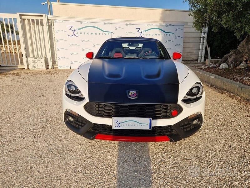 Usata Abarth 124 Spider 170 CV (125 kW) 2016 Bianco Cabrio