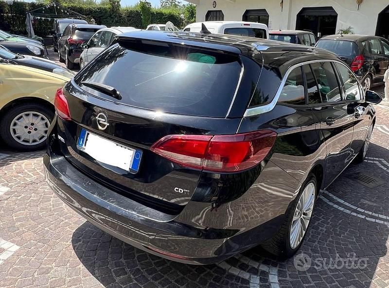 Usata Opel Astra 110 CV (80 kW) 2019 Grigio(met.) Station wagon