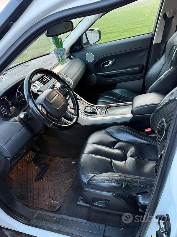 Usata Land Rover Range Rover evoque 150 CV (110 kW) 2013 Bianco SUV
