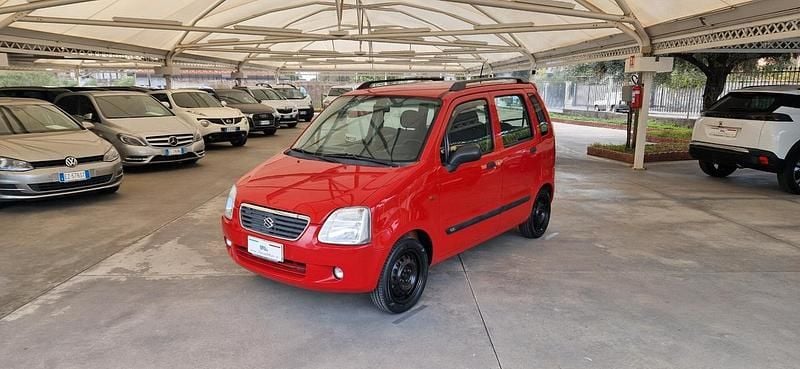 Usata Suzuki Wagon R+ GL 76 CV (55 kW) 2003 Rosso Monovolume