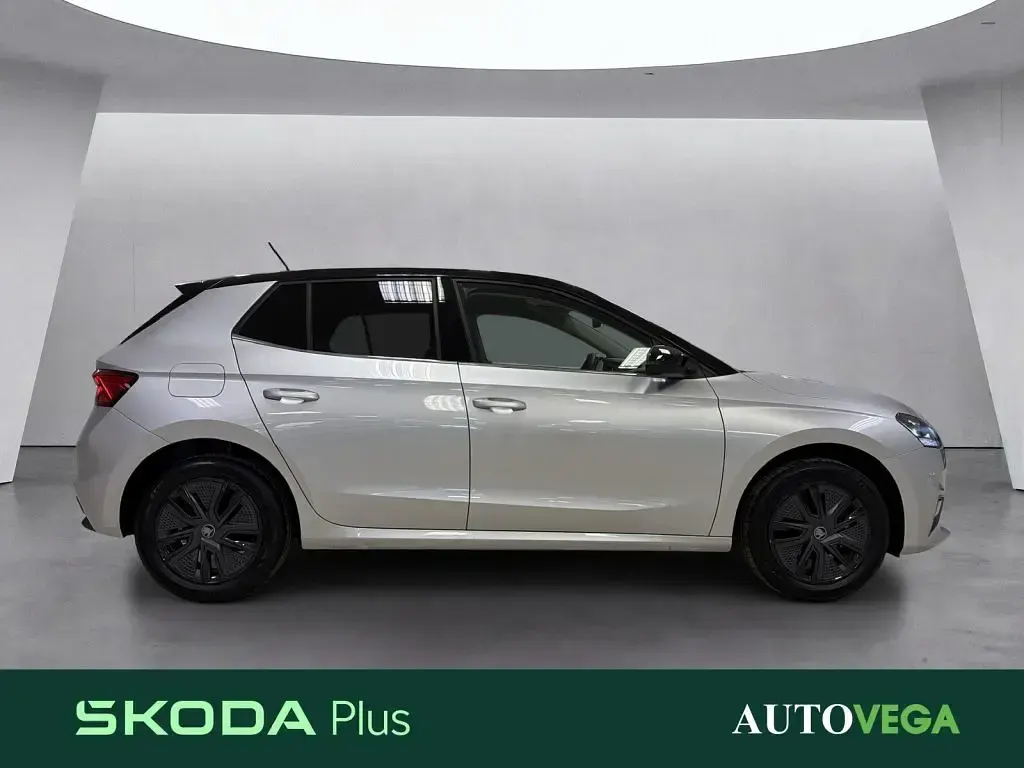 Nuova Skoda Fabia Selection 80 CV (58 kW) 2025 Grigio / pastello Utilitaria