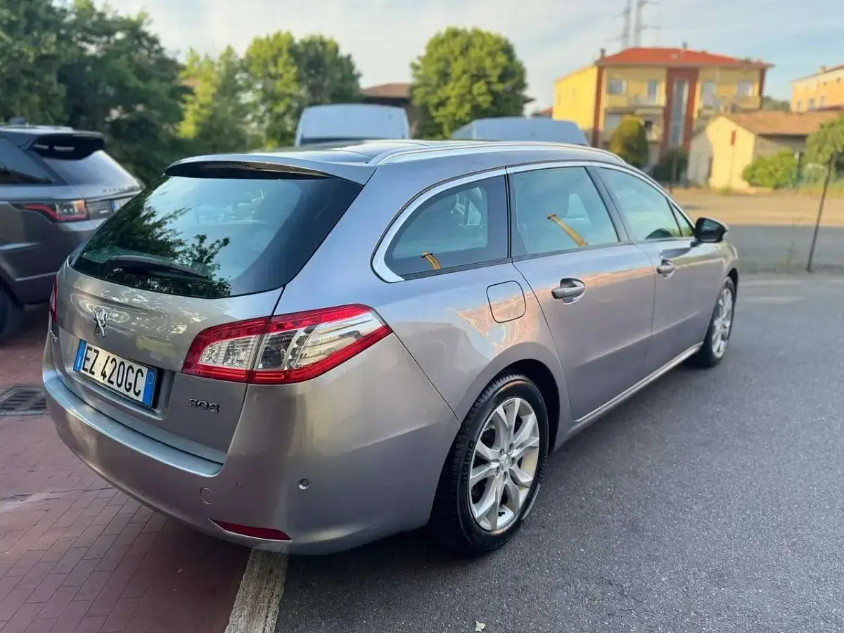 Usata Peugeot 508 SW GT-line 150 CV (110 kW) 2015 Argento Station wagon