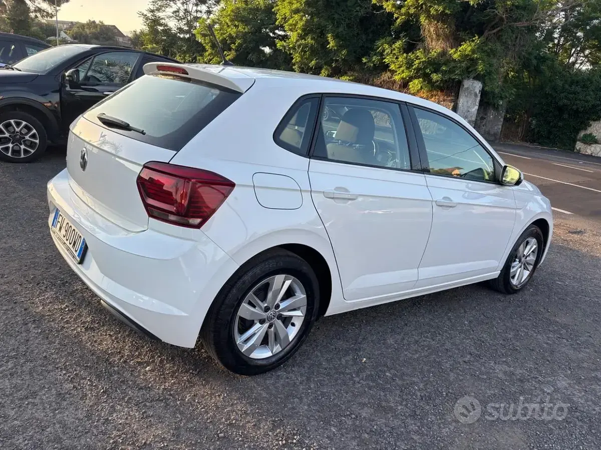 Usata VW Polo Comfortline 80 CV (58 kW) 2019 Bianco Utilitaria