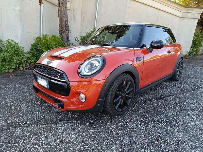 Rosso Usata 2019 Mini Cooper S Due volumi | 22.000 € (Buon prezzo) - Immagine 1/4