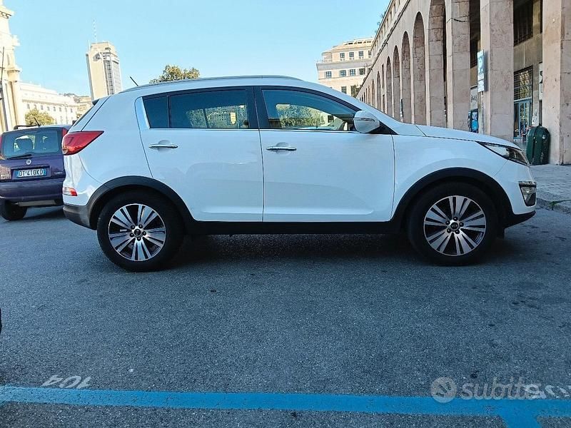 Usata Kia Sportage Active 116 CV (85 kW) 2015 Bianco SUV