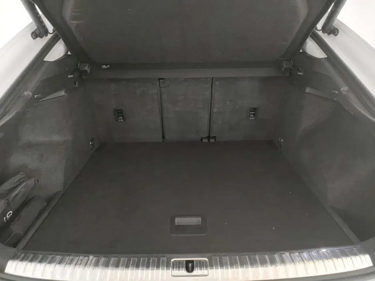 Usata Audi Q3 Sportback S-Line 150 CV (110 kW) 2023 Bianco SUV