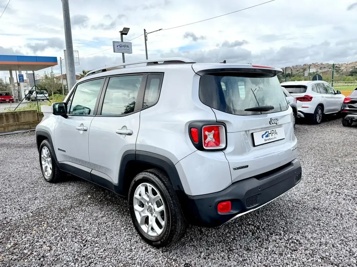 Usata Jeep Renegade Limited 120 CV (88 kW) 2016 Argento SUV