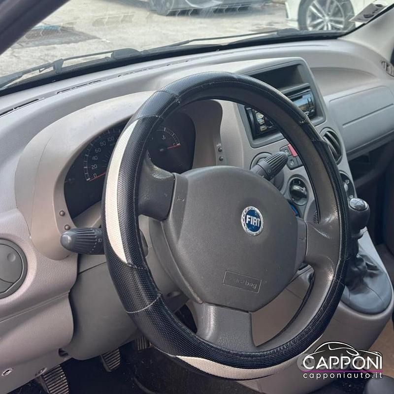 Usata Fiat Panda 2006 Blu Utilitaria