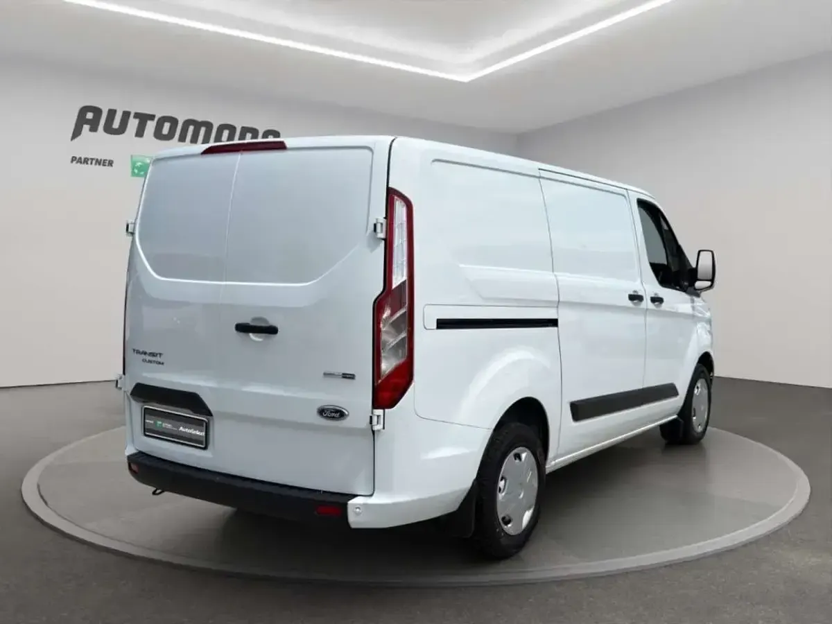 Usata Ford Transit Custom 129 CV (94 kW) 2023 Bianco Furgone
