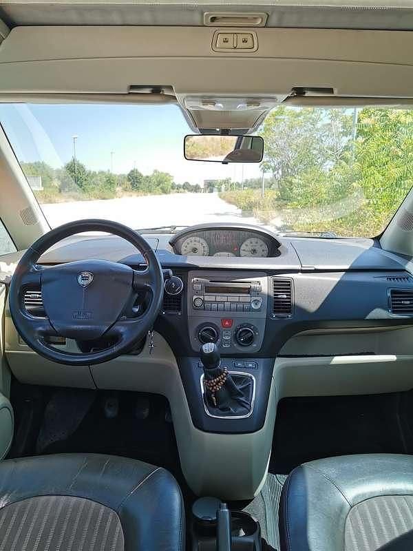 Usata Lancia Musa 90 CV (66 kW) 2007 Monovolume