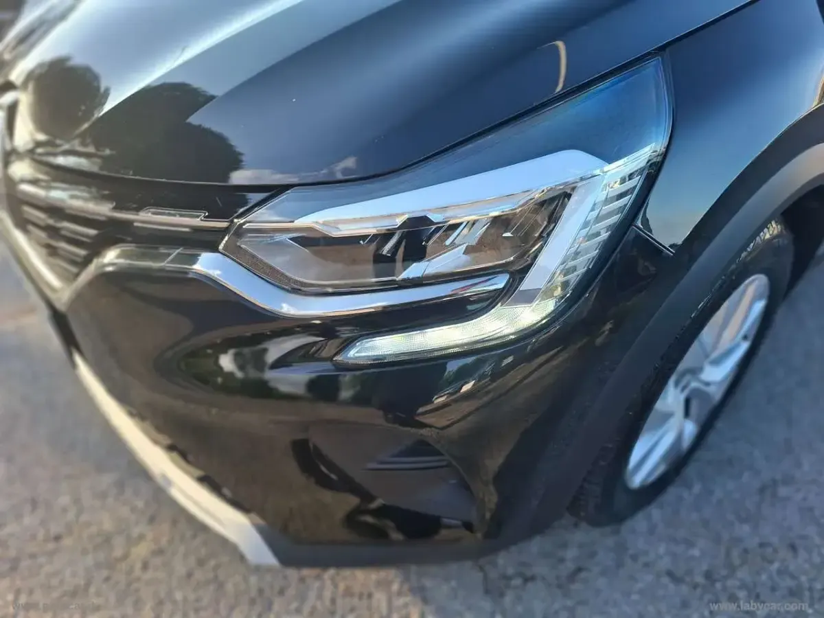 Usata Renault Captur Zen 95 CV (69 kW) 2020 Nero SUV