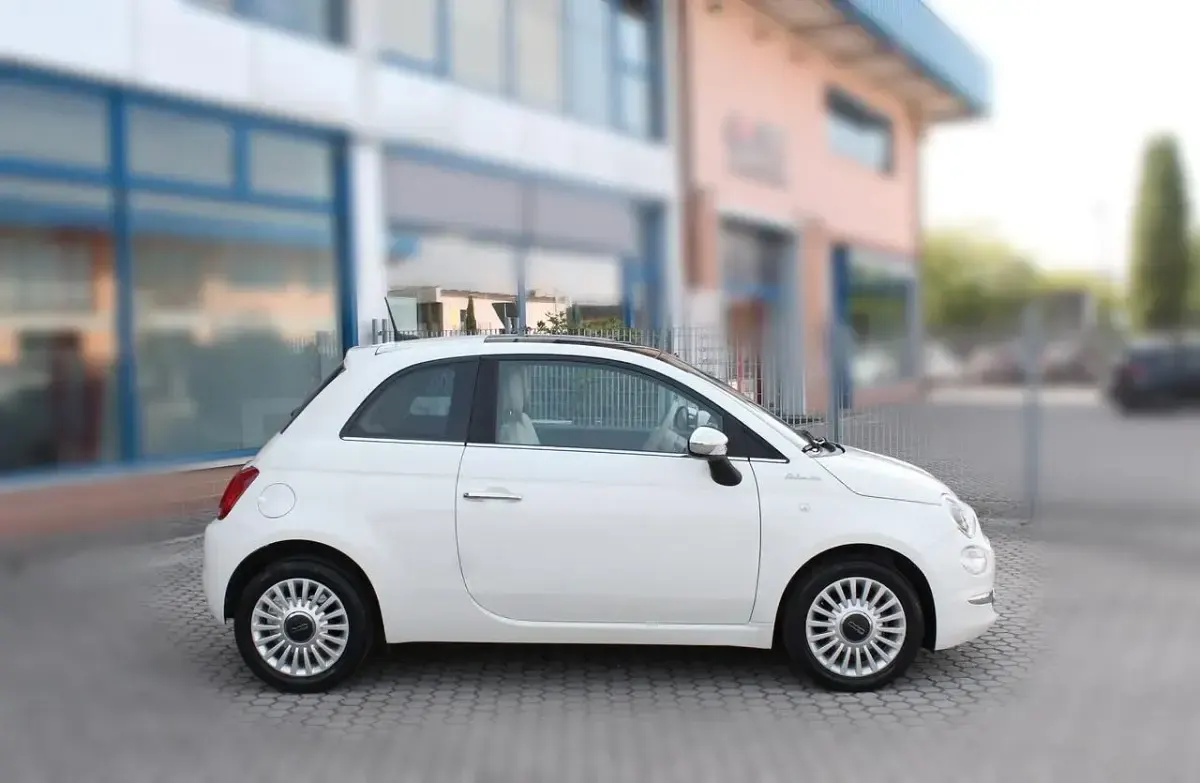 Usata Fiat 500 Dolcevita 69 CV (50 kW) 2023 Bianco Berlina