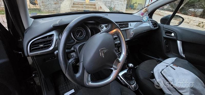 Usata Citroën C3 110 CV (80 kW) 2012 Nero Utilitaria