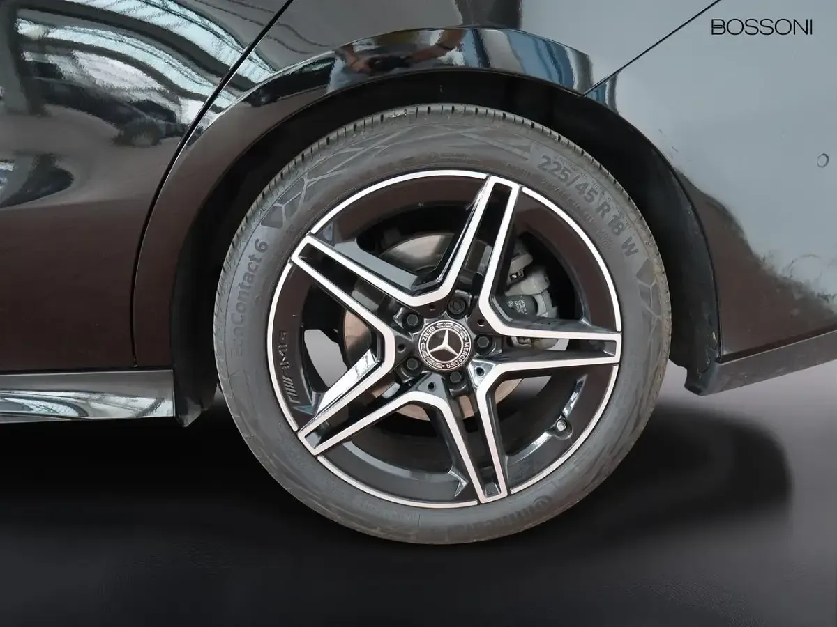 Usata Mercedes CLA180 Advanced Plus 116 CV (85 kW) 2023 Nero Coupé