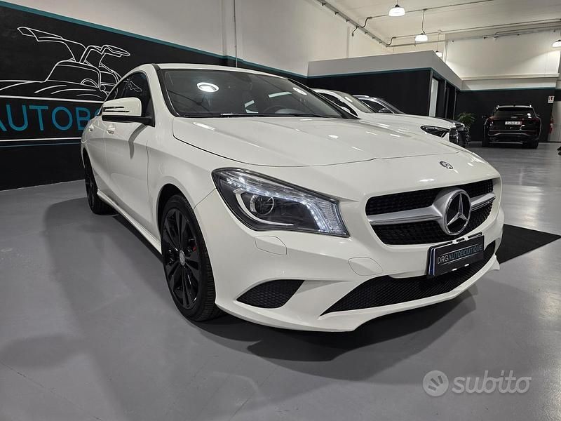 Usata Mercedes CLA200 136 CV (100 kW) 2016 Bianco Berlina