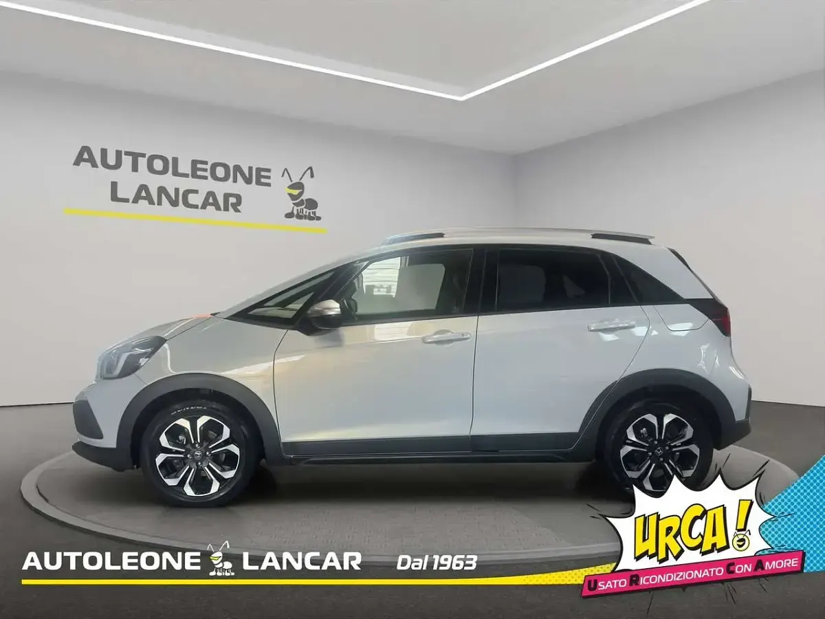 Usata Honda Jazz Executive 98 CV (72 kW) 2022 Bianco perlato Utilitaria